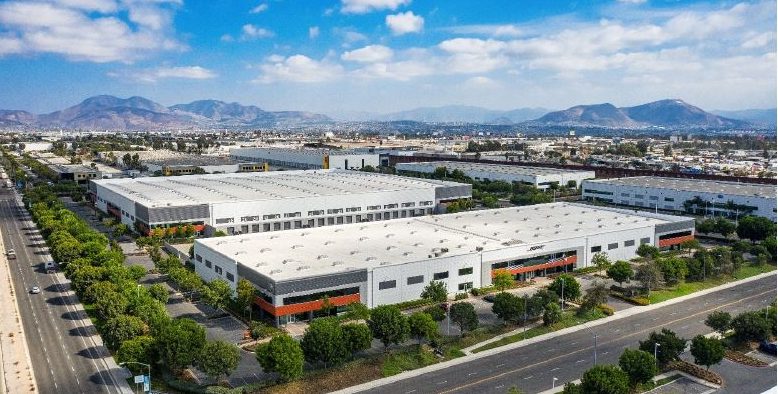 Siempre Viva Distribution Center – EastGroup PropertiesEastGroup Properties